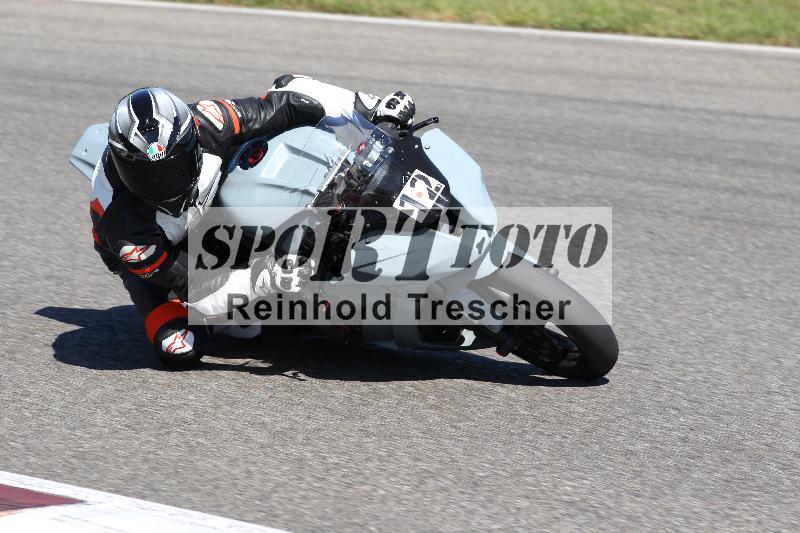 /Archiv-2025/48 25.08.2025 Cornu Master School ADR/rot-rouge/12